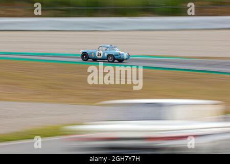 VEENSTRA, Frank avec MGB lors de la course historique de Barcelone de NKHTGT sur le circuit de Catalunya. Banque D'Images