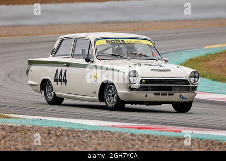 VAN LEENEN, Gerrit Jan et DU TOY VAN HEES, Bert avec Lotus Cortina lors de la course historique de Barcelone de la NKHTGT au circuit de Catalunya. Banque D'Images