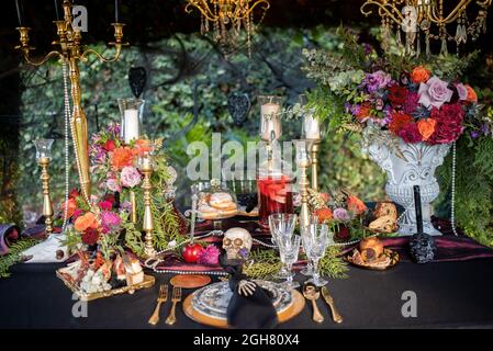 Table servie pour la fête d'Halloween Banque D'Images