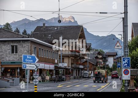 Villars-sur-Ollon, village de montagne situé dans la région ouest des Alpes vaudoises. Banque D'Images