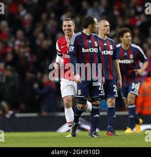 Lukas Podolski, d'Arsenal, célèbre son but d'ouverture lors du match de football de la Barclays Premier League entre Arsenal et Stoke au stade Emirates de Londres, au Royaume-Uni, le 02 février 2013. Banque D'Images
