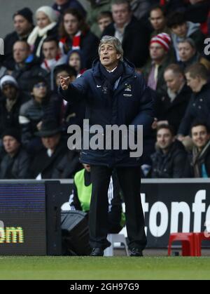 Manuel Pellegrini de Manchester City lors du match de la Barclays Premier League entre Southampton et Manchester City au stade St Mary's, Southampton, le 7 décembre 2013. Photo: David Klein Banque D'Images