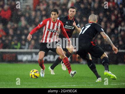 Filip Djuricic de Southampton lors du match de la Barclays Premier League entre Southampton et Liverpool au stade St Mary's de Southampton, en Angleterre, le 22 février 2015. Banque D'Images