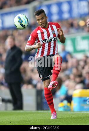 Ryan Bertrand, de Southampton, en action lors du match de la Barclays Premier League entre Everton et Southampton à Goodison Park, Liverpool, Angleterre, le 4 avril 2015. Banque D'Images