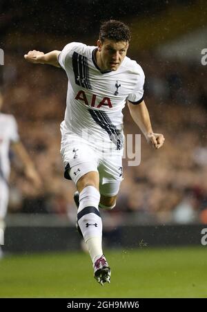 Image #: 41479734 10 décembre 2015 - Londres, Royaume-Uni - Tottenham's Monaco..UEFA Europa League - Tottenham Hotspur v Monaco - White Hart Lane - Angleterre -10 décembre 2015 - Banque D'Images