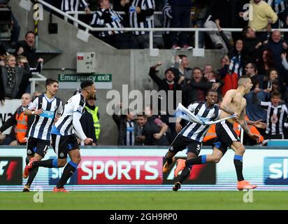 Aleksandar Mitrovic, de Newcastle United, célèbre son but lors du match de la Barclays Premier League au stade St Jamen' Park. Le crédit photo devrait se lire comme suit : Scott Hepell/Sportimage via PA Images Banque D'Images