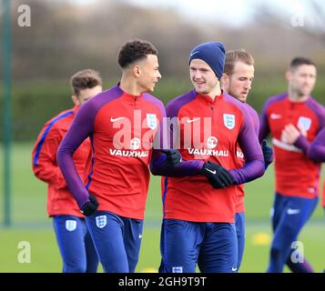 Angleterre DELE Alli et Eric Dier pendant la formation au centre de formation de Tottenham Hotspur. Le crédit photo doit être lu : David Klein/Sportimage via PA Images Banque D'Images