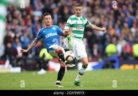 Barrie Rangers McKay et Mikael Lustig du Celtic lors du match de la coupe écossaise William Hill au stade Hampden Park. Le crédit photo devrait se lire comme suit : Lynne Cameron/Sportimage Banque D'Images