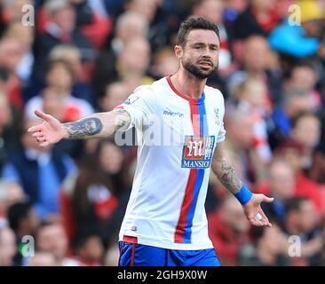 Damien Delaney, du Crystal Palace, montre son tatouage lors du match de la Premier League au stade Emirates. Le crédit photo devrait se lire: David Klein/Sportimage Banque D'Images