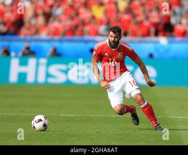 Joe Ledley, du pays de Galles, lors du championnat d'Europe de l'UEFA 2016 au Parc des Princes à Paris. Date de la photo 25 juin 2016 pic David Klein/Sportimage via PA Images Banque D'Images