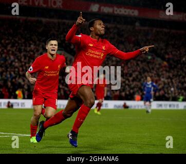 Georgina Wijnaldum, de Liverpool, célèbre le but égalisateur lors du match de la Premier League anglaise au stade Anfield, à Liverpool. Date de la photo : 31 janvier 2017. Photo Simon Bellis/Sportimage via PA Images Banque D'Images