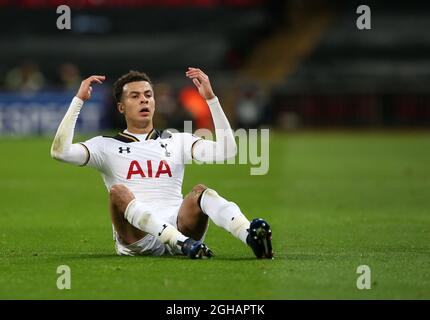 Le DELE Alli de Tottenham semble abattu lors du match de la Ligue Europa Round of 32 Cup au stade Wembley, Londres. Date de la photo 23 février 2017 pic David Klein/Sportimage via PA Images Banque D'Images