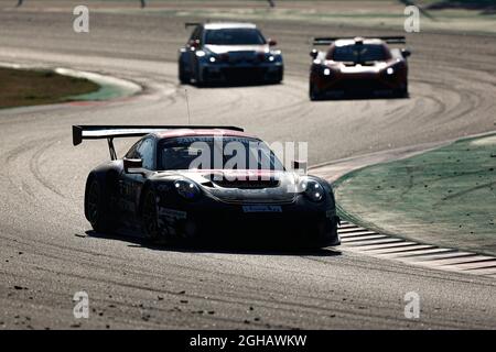 Montmelo, Barcelone, Espagne. 5 septembre 2021. Pilotes : Daniel Allemann, Ralf Bohn, Alfred Renauer et Robert Renauer de Herberth Motorsport avec Porsche 911 GT3 R (991 II) pendant la course HANKOOK 24H BARCELONA 2021 sur le circuit de Catalunya. (Image de crédit : © David Ramirez/DAX via ZUMA Press Wire) Banque D'Images