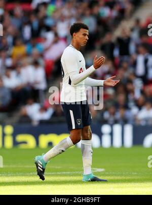 Le DELE Alli de Tottenham semble abattu alors qu'il est remplacé lors du match d'avant-saison au stade Wembley, Londres. Photo le 5 août 2017. Le crédit photo doit être lu : David Klein/Sportimage via PA Images Banque D'Images