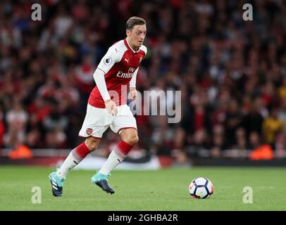 Mesut Ozil d'Arsenal en action lors du premier match de ligue au stade Emirates, Londres. Photo le 11 août 2017. Le crédit photo doit être lu : David Klein/Sportimage via PA Images Banque D'Images