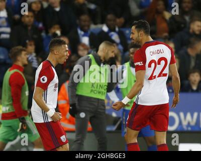 Nacer Chadli de West Bromwich Albion célèbre le premier but du match de première ligue au King Power Stadium de Leicester. Photo date 16 octobre 2017. Le crédit photo doit se lire comme suit : Simon Bellis/Sportimage via PA Images Banque D'Images