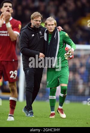 Jurgen Klopp, directeur de Liverpool, et Loris Karius, gardien de but de Liverpool, ont terminé le match de première ligue au stade Goodison Park, à Liverpool. Date de la photo 7 avril 2018. Le crédit photo doit être lu : Robin Parker/Sportimage via PA Images Banque D'Images