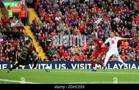 Georginio Wijnaldum de Liverpool marque son deuxième but lors du match d'avant-saison au stade Anfield, à Liverpool. Date de la photo 7 août 2018. Le crédit d'image devrait se lire: Matt McNulty/Sportimage via PA Images Banque D'Images