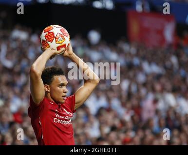 Le Trent Alexander-Arnold de Liverpool est en action lors du match de la Ligue des champions de l'UEFA au stade Wanda Metropolitano, à Madrid. Date de la photo : 1er juin 2019. Le crédit photo doit être lu : David Klein/Sportimage via PA Images Banque D'Images