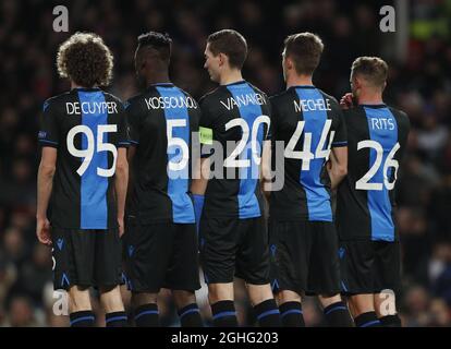 Les joueurs de Brugge forment un mur défensif lors du match de l'UEFA Europa League à Old Trafford, Manchester. Date de la photo : 27 février 2020. Le crédit photo doit être lu : Darren Staples/Sportimage via PA Images Banque D'Images