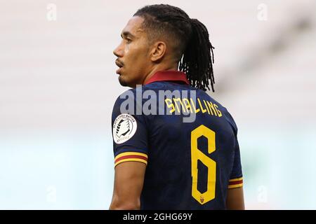 EN TANT QUE défenseur anglais de Roma Chris Smalling pendant la série A match à Giuseppe Meazza, Milan. Date de la photo : 28 juin 2020. Le crédit photo doit être lu : Jonathan Moscrop/Sportimage via PA Images Banque D'Images