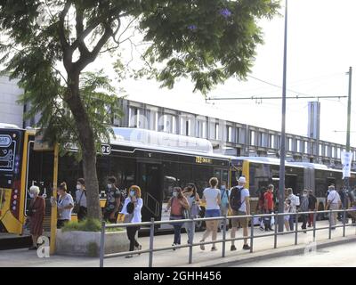 Lisbonne, Portugal. 6 septembre 2021. (INT) Tourisme à Lisbonne. 6 septembre 2021, Lisbonne, Portugal: Circulation des personnes à Lisbonne, capitale du Portugal, lundi (6), pendant l'été européen et au milieu de la pandémie du coronavirus. (Credit image: © Edson de Souza/TheNEWS2 via ZUMA Press Wire) Banque D'Images