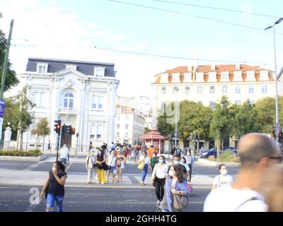 Lisbonne, Portugal. 6 septembre 2021. (INT) Tourisme à Lisbonne. 6 septembre 2021, Lisbonne, Portugal: Circulation des personnes à Lisbonne, capitale du Portugal, lundi (6), pendant l'été européen et au milieu de la pandémie du coronavirus. (Credit image: © Edson de Souza/TheNEWS2 via ZUMA Press Wire) Banque D'Images