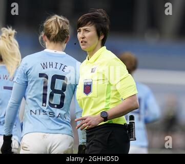 Arbitre Elizabeth Simms pendant le match de Super League de FA Women au stade Academy, à Manchester. Date de la photo : 31 janvier 2021. Le crédit photo doit se lire comme suit : Andrew Yates/Sportimage via PA Images via PA Images Banque D'Images