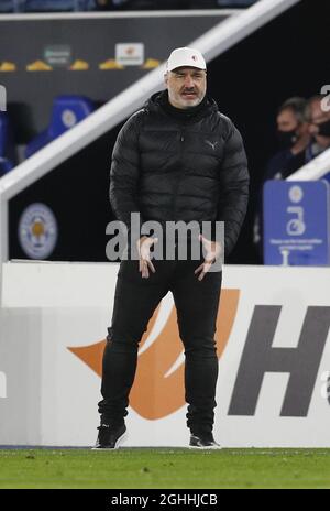 Jindrich Trpisovsky, directeur de Slavia Prague, lors du match de l'UEFA Europa League au King Power Stadium de Leicester. Date de la photo : 25 février 2021. Le crédit photo doit être lu : Darren Staples/Sportimage Banque D'Images