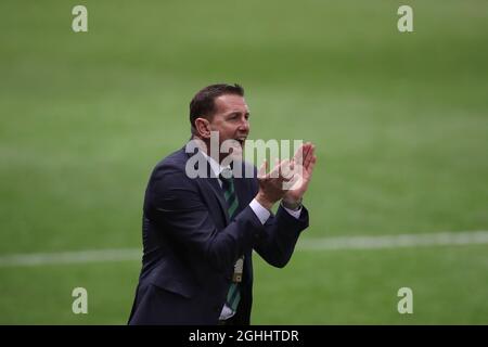 Ian Baraclough l'entraîneur-chef d'Irlande du Nord applaudit lors du match de qualification de la coupe du monde de la Fifa au Stadio Ennio Tardini, à Parme. Date de la photo : 25 mars 2021. Le crédit photo doit être lu : Jonathan Moscrop/Sportimage via PA Images Banque D'Images