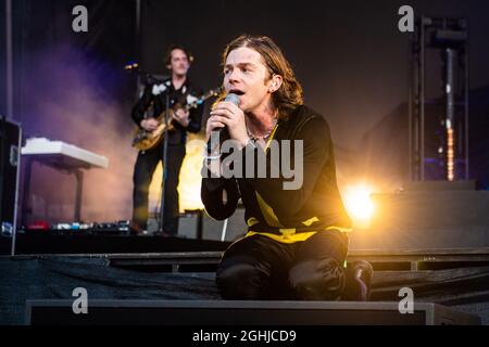 Matthew Shultz de cage The Elephant se produit le 3 jour du festival de musique de la vallée de Napa de BottleRock 2021 à Napa Valley Expo le 5 septembre 2021 à Napa, en Californie. Photo de Chris Tuite/ImageSPACE Banque D'Images