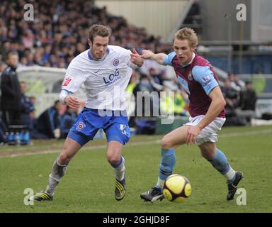 Andy Monkhouse de Hartlepool et Jack Collison de West Ham - EON FA Cup 4e tour, Hartlepool United vs West Ham United. Banque D'Images