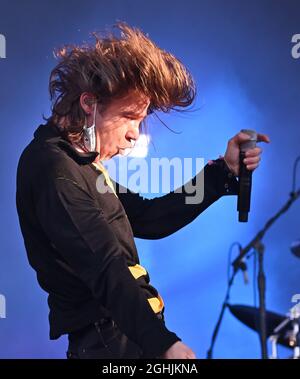 Matthew Shultz de cage The Elephant se produit le 3 jour du festival de musique de la vallée de Napa de BottleRock 2021 à Napa Valley Expo le 5 septembre 2021 à Napa, en Californie. Photo de Casey Flanigan/imageSPACE/MediaPunch Banque D'Images