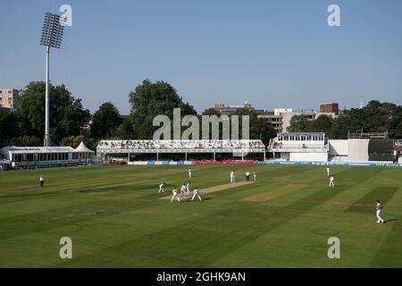 Vue générale du jeu pendant le CCC d'Essex contre le CCC de Gloucestershire, LV Insurance County Championship Division 2 Cricket au terrain du comté de Cloudfm sur la 5e Banque D'Images