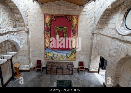 Alcala la Real, Espagne. 23 août 2021. L'église de la Grande Abbaye a été érigée dans la forteresse de la Mota pour l'abbaye du Conseil Royal. Banque D'Images