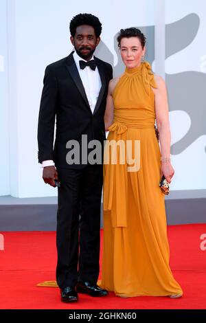 Venise, Italie. Le 05septembre 2021. VENISE, ITALIE - SEPTEMBRE 05 : Olivia Williams et Rhashan Stone assistent au tapis rouge du 'Prix Kineo' lors du 78e Festival International du film de Venise le 05 septembre 2021 à Venise, Italie. (Photo de Mark Cape/Insidefoto) Credit: Insidefoto srl/Alay Live News Banque D'Images