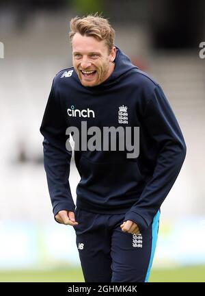 Photo du dossier datée du 26-08-2021 de Jos Buttler, en Angleterre, avant le deuxième jour du match du troisième test de Cinch au Emerald Headingley, Leeds. Date de la photo: Jeudi 26 août 2021. Date de publication : le mardi 7 septembre 2021. Banque D'Images