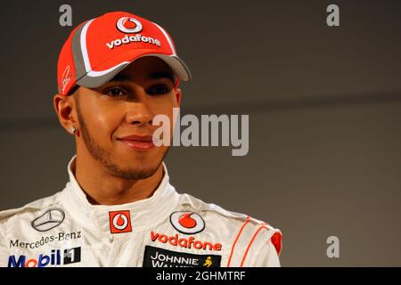 01.02.2012 Woking, Angleterre, Lewis Hamilton (GBR), McLaren Mercedes - lancement Vodafone McLaren Mercedes MP4-27, McLaren Technology Center - Banque D'Images