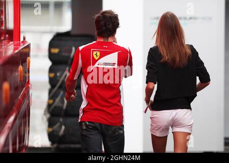 Fernando Alonso (ESP) Ferrari avec sa petite amie Dasha Kapustina (RUS). 20.07.2012. Championnat du monde de Formule 1, Rd 10, Grand Prix d'Allemagne, Hockenheim, Allemagne, Journée d'entraînement Banque D'Images