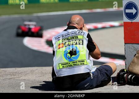 Un photographe. 13.05.2016. Championnat du monde de Formule 1, Rd 5, Grand Prix d'Espagne, Barcelone, Espagne, Journée d'entraînement. Le crédit photo doit être lu : images XPB/Press Association. Banque D'Images