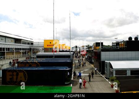 Le paddock. 11.05.2017. Championnat du monde de Formule 1, Rd 5, Grand Prix d'Espagne, Barcelone, Espagne, Journée de préparation. Le crédit photo doit être lu : images XPB/Press Association. Banque D'Images