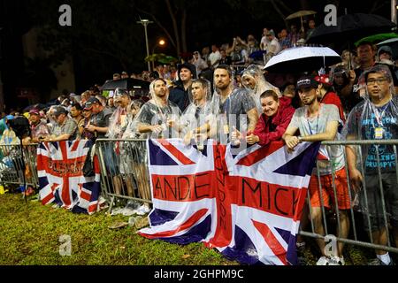 Ventilateurs. 17.09.2017. Formula 1 World Championship, Rd 14, Grand Prix de Singapour, Marina Bay Street circuit, Singapour, Race Day. Le crédit photo doit être lu : images XPB/Press Association. Banque D'Images