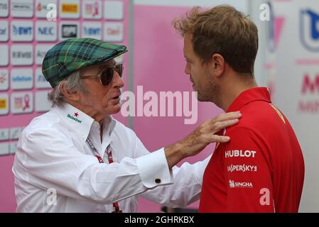 (De gauche à droite) : Jackie Stewart (GBR) avec Sebastian Vettel (GER) Ferrari. 02.09.2018. Championnat du monde de Formule 1, Rd 14, Grand Prix d'Italie, Monza, Italie, Jour de la course. Le crédit photo doit être lu : images XPB/Press Association. Banque D'Images