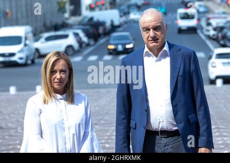 Rome Italie. 07 septembre 2021. Le candidat de centre-droit pour le maire Enrico Michetti et le président de Fratelli d'Italia Giogia Meloni lors de la conférence de presse pour présenter les candidats des Frères d'Italie (FDI) pour les élections administratives de Rome. Credit: Cosimo Martemucci / Alamy Live News Banque D'Images