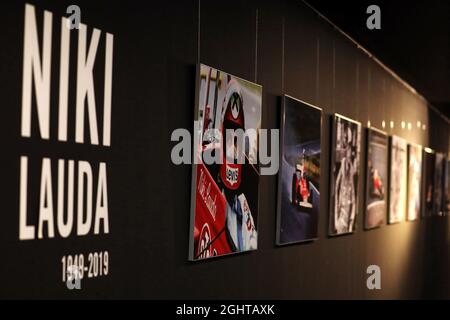 Une galerie hommage à Niki Lauda. 27.06.2019. Championnat du monde de Formule 1, Rd 9, Grand Prix d'Autriche, Spielberg, Autriche, Journée de préparation. Le crédit photo doit être lu : images XPB/Press Association. Banque D'Images