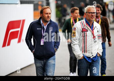 Jacques Villeneuve (CDN) (à droite). 06.09.2019. Championnat du monde de Formule 1, Rd 14, Grand Prix d'Italie, Monza, Italie, Journée d'entraînement. Le crédit photo doit être lu : images XPB/Press Association. Banque D'Images