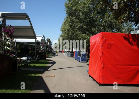 Atmosphère de paddock - préparations. 10.03.2020. Championnat du monde de Formule 1, Rd 1, Grand Prix d'Australie, Albert Park, Melbourne, Australie, jour de préparation. Le crédit photo doit être lu : images XPB/Press Association. Banque D'Images