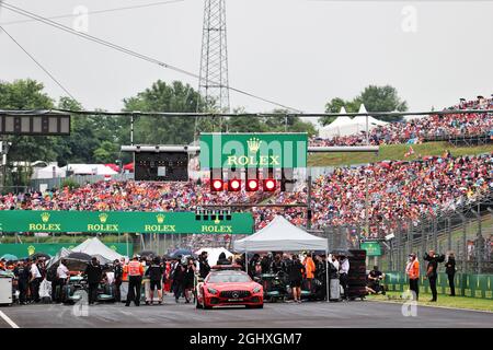 La grille avant le début de la course. 01.08.2021. Championnat du monde de Formule 1, Rd 11, Grand Prix de Hongrie, Budapest, Hongrie, Jour de la course. Le crédit photo doit être lu : images XPB/Press Association. Banque D'Images