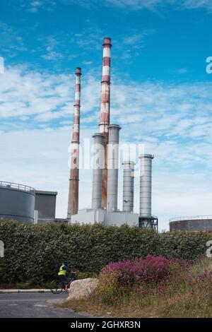 Images capturées dans la baie de Dublin et le phare de Poolbeg Banque D'Images