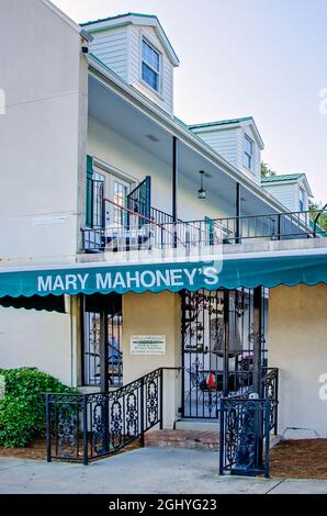 Le restaurant Mary Mahoney's Old French House est photographié, le 5 septembre 2021, à Biloxi, Mississippi. Banque D'Images